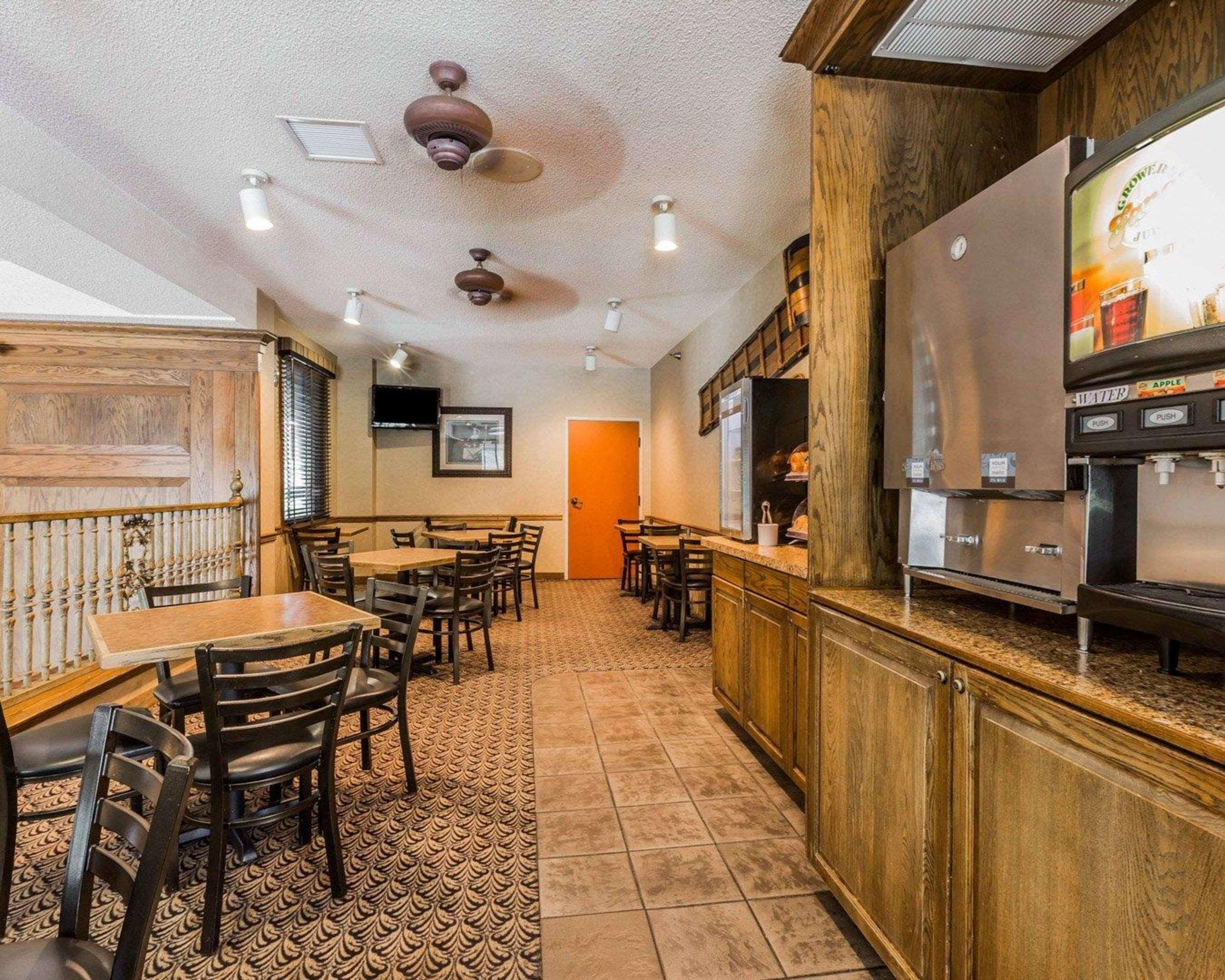 Comfort Suites Boone - University Area Buitenkant foto