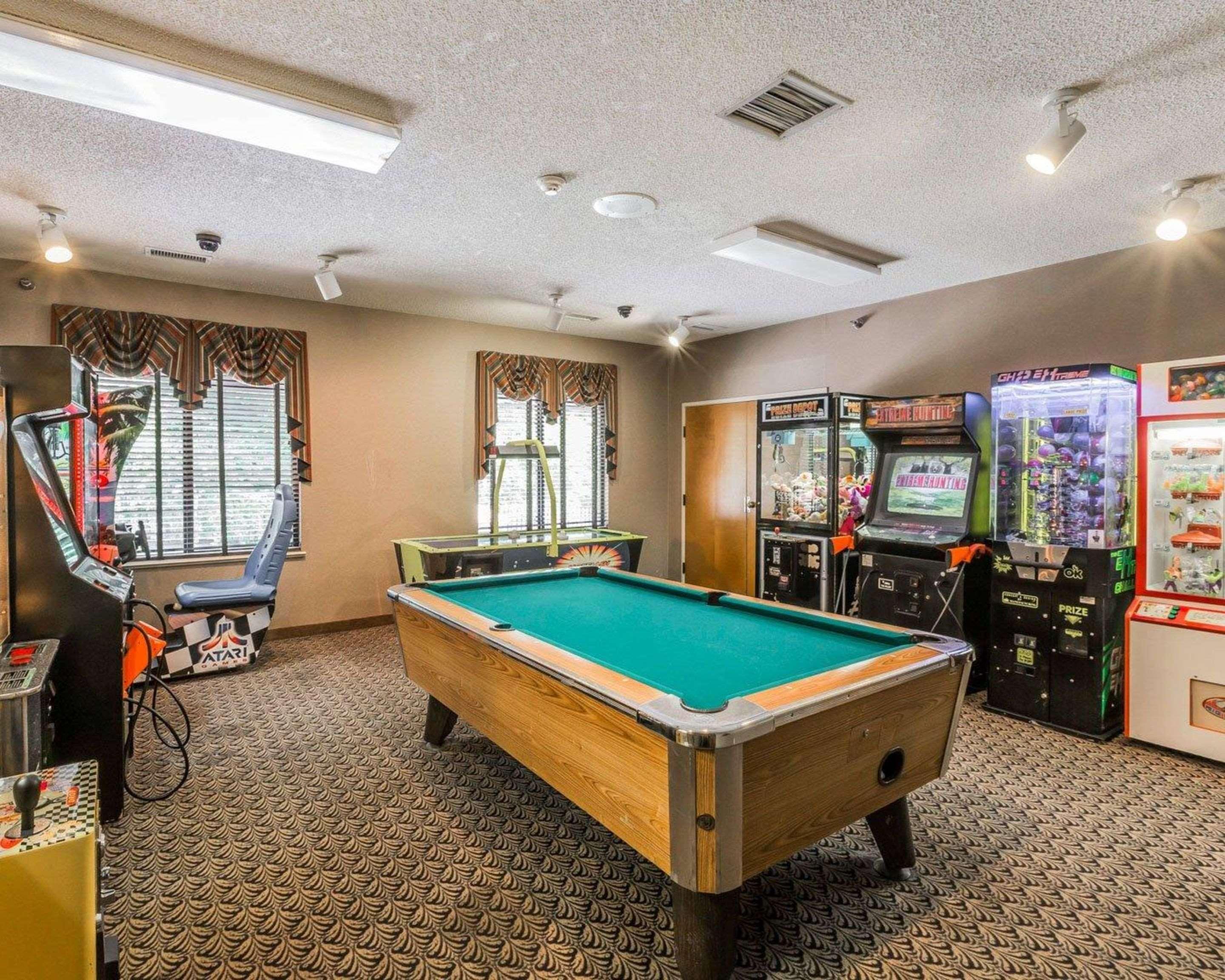 Comfort Suites Boone - University Area Buitenkant foto