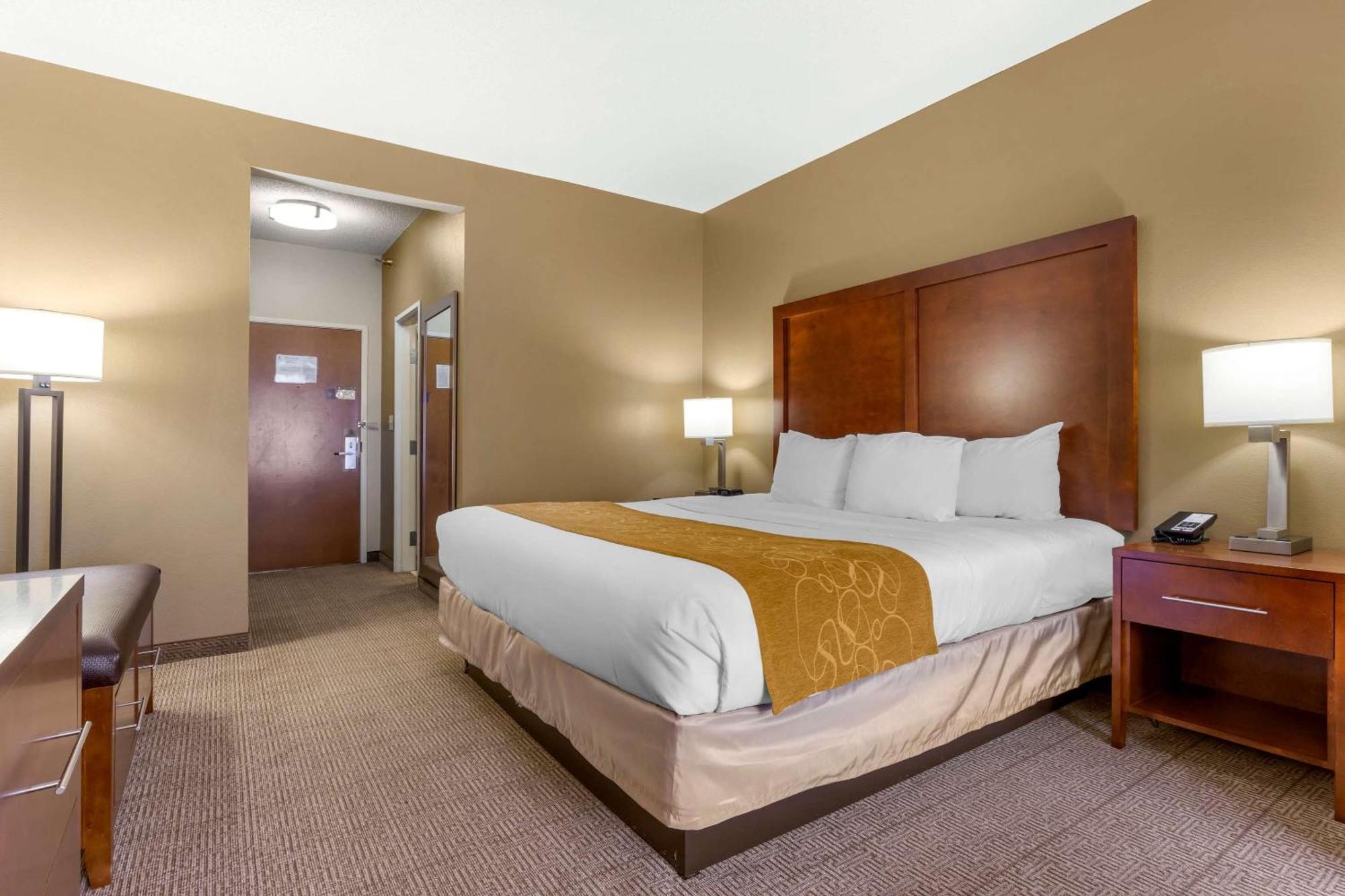 Comfort Suites Boone - University Area Buitenkant foto