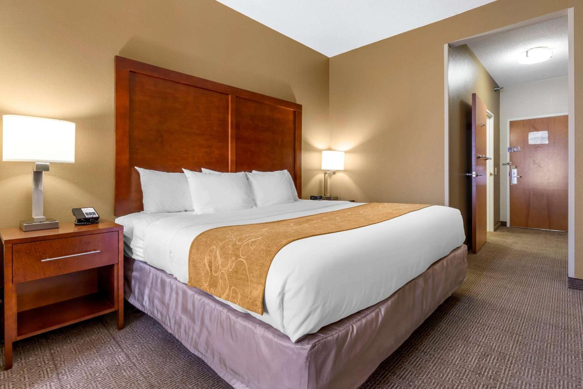 Comfort Suites Boone - University Area Buitenkant foto